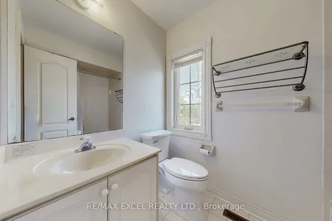 35 Townson Road, ON L6C 1T5