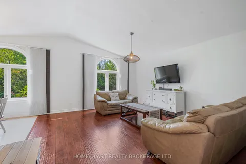 32 Evelyn Avenue, ON L4P 3C8