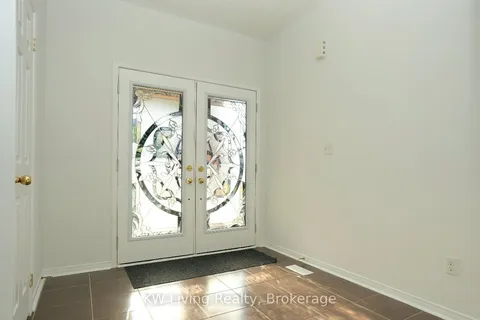 38 Coronet Street, ON L4A 0X8