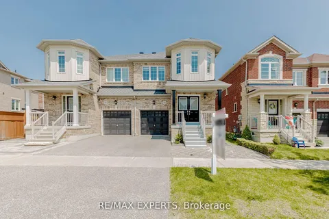64 Peppertree Lane, ON L4A 0M8