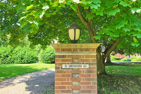 18 Ridgevale Drive, ON L6B 1A8