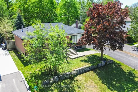 25 George Street, ON L9R 1M7