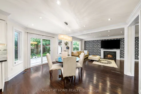 5 Stave Crescent, ON L4C 9K4