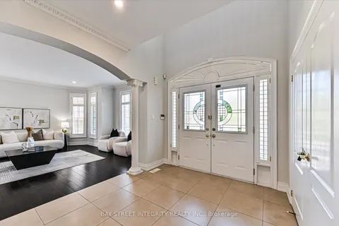 124 Spring Blossom Crescent, ON L6C 1X4