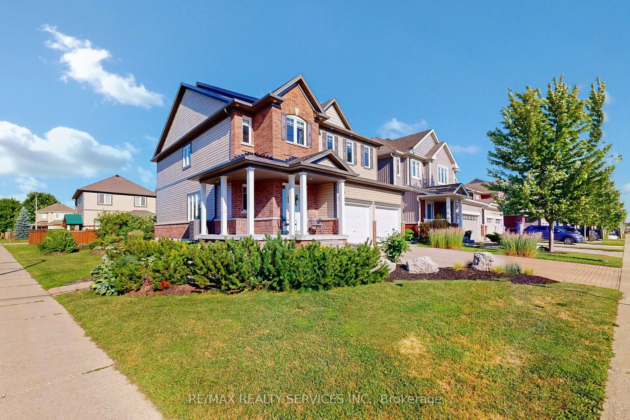 197 King Street, ON L9R 0A8
