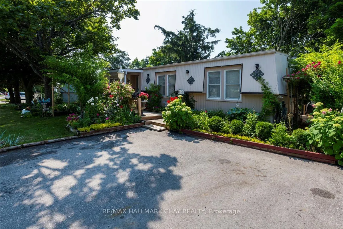 43` Linden Lane, ON L9S 1P2