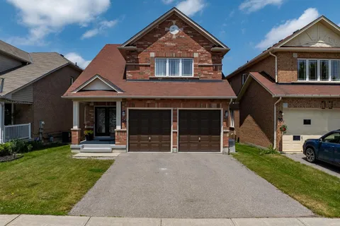 26 Ivy Jay Crescent, ON L4G 0E6