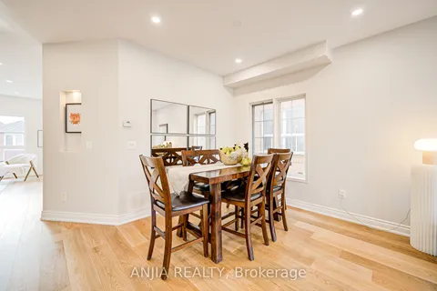 14 Fairlawn Avenue, ON L6C 2E7