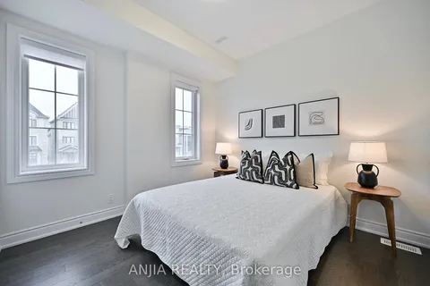 19 York Downs Boulevard, ON L6C 3J5