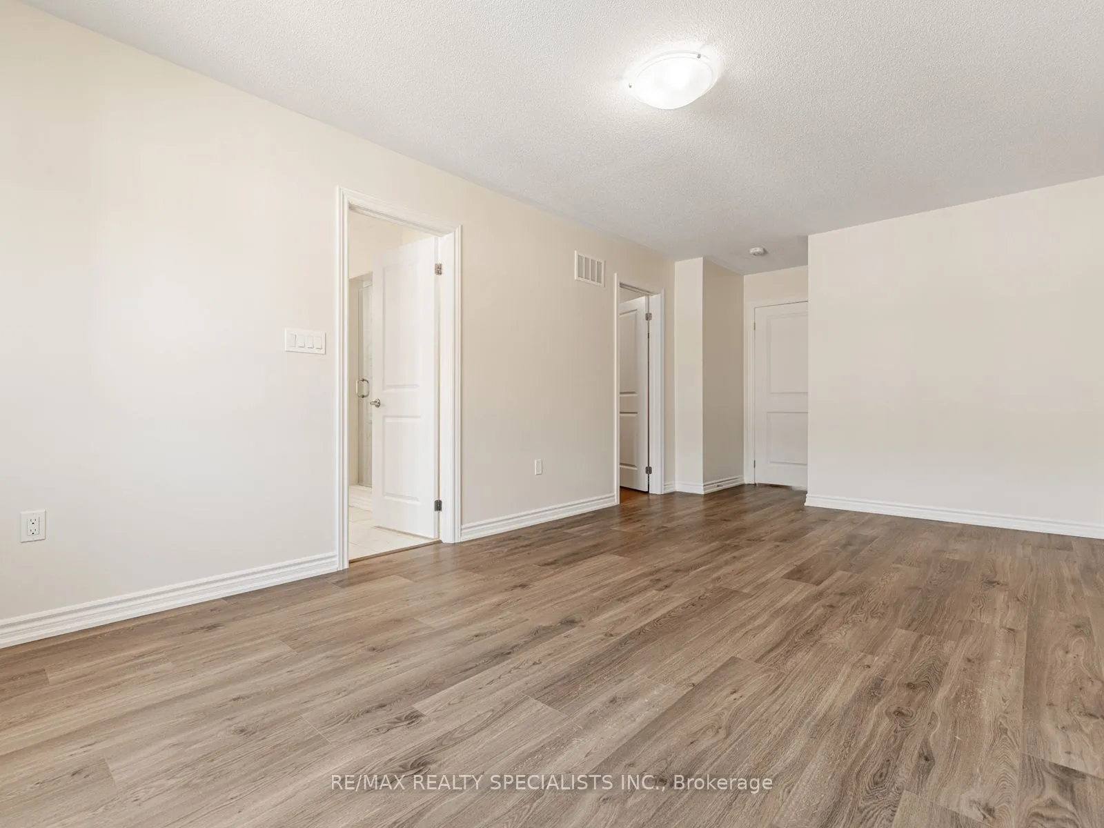 68 Ferragine Crescent, ON L3Z 4K2