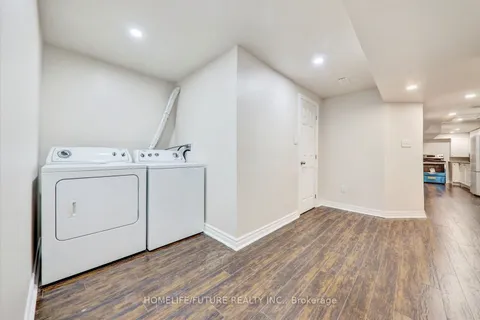 65 Kincaid Lane, ON L3S 0B9