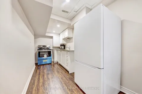 65 Kincaid Lane, ON L3S 0B9