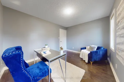 28A Westwood Lane, ON L4C 6X9