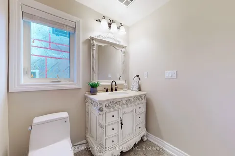 28A Westwood Lane, ON L4C 6X9