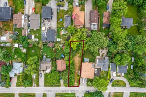 732 Chestnut Street, ON L9S 2H8