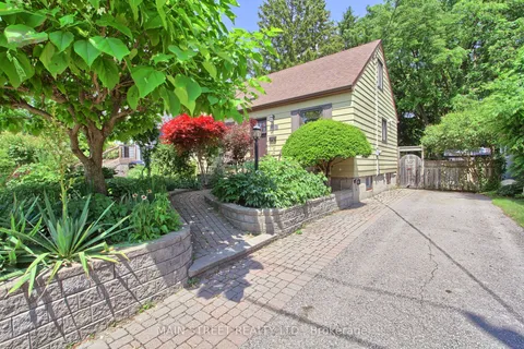 287 Avenue Road, ON L3Y 1N8