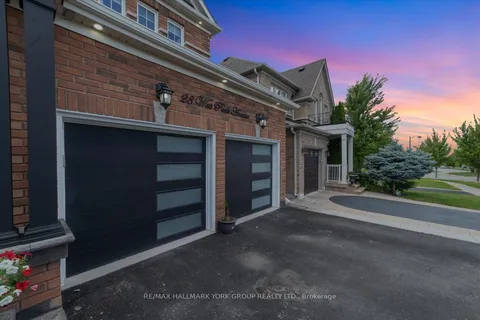 28 West Park Avenue, ON L3Z 0A8