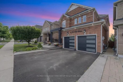 28 West Park Avenue, ON L3Z 0A8