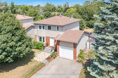 717 Candaras Street, ON L9S 2G9