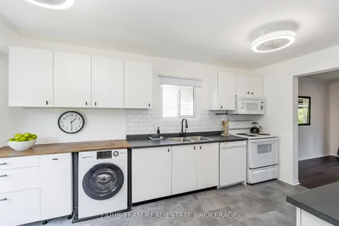 717 Candaras Street, ON L9S 2G9