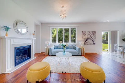 163 Pleasant Boulevard, ON L4P 2S5