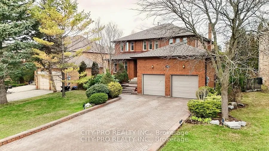 58 Rossmull Crescent, ON L4L 7C8