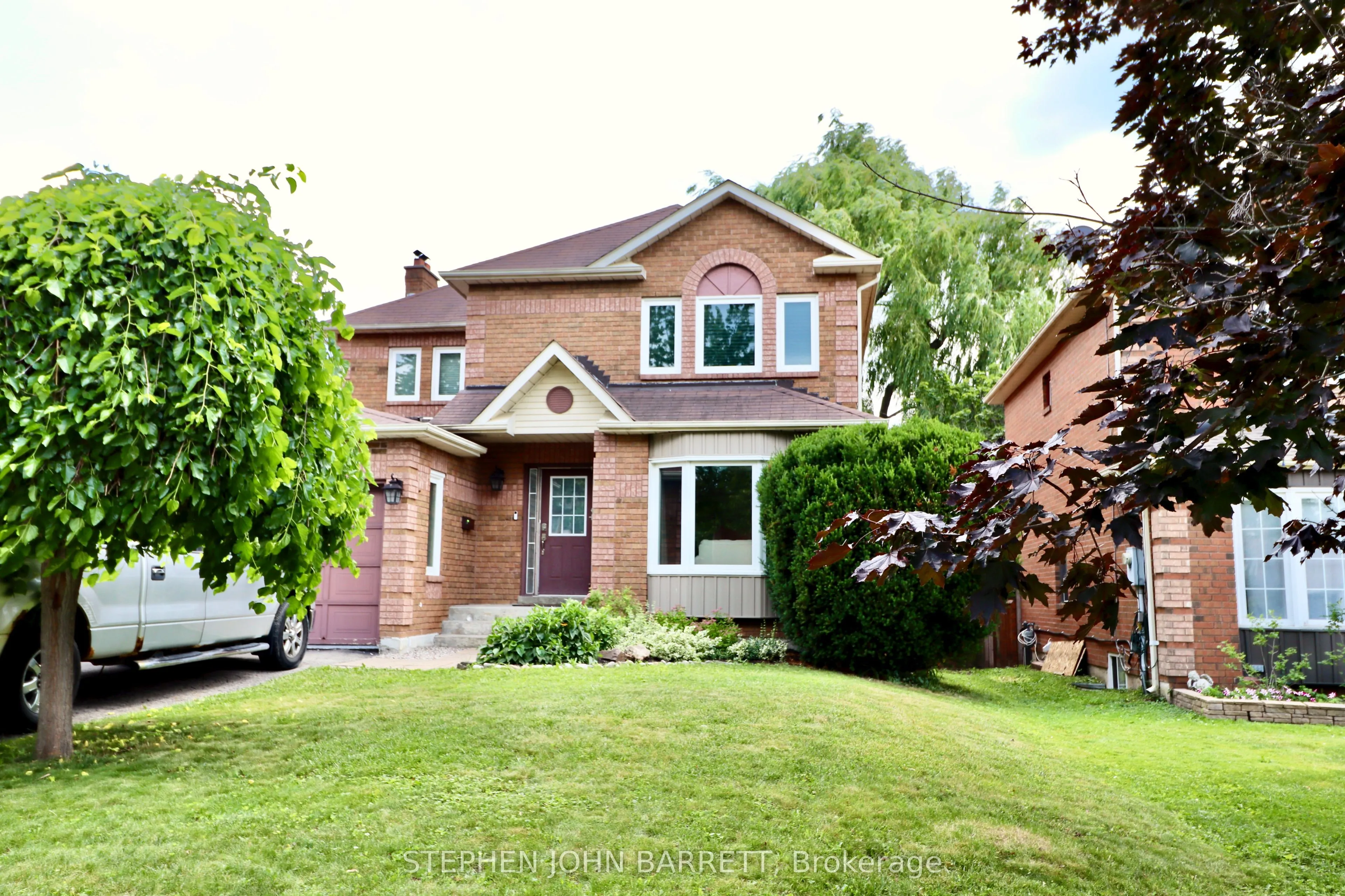 112 Tulip Street, ON L4P 1C7