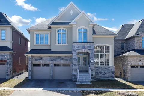 99 Kingknoll Crescent, ON L6Y 3E7
