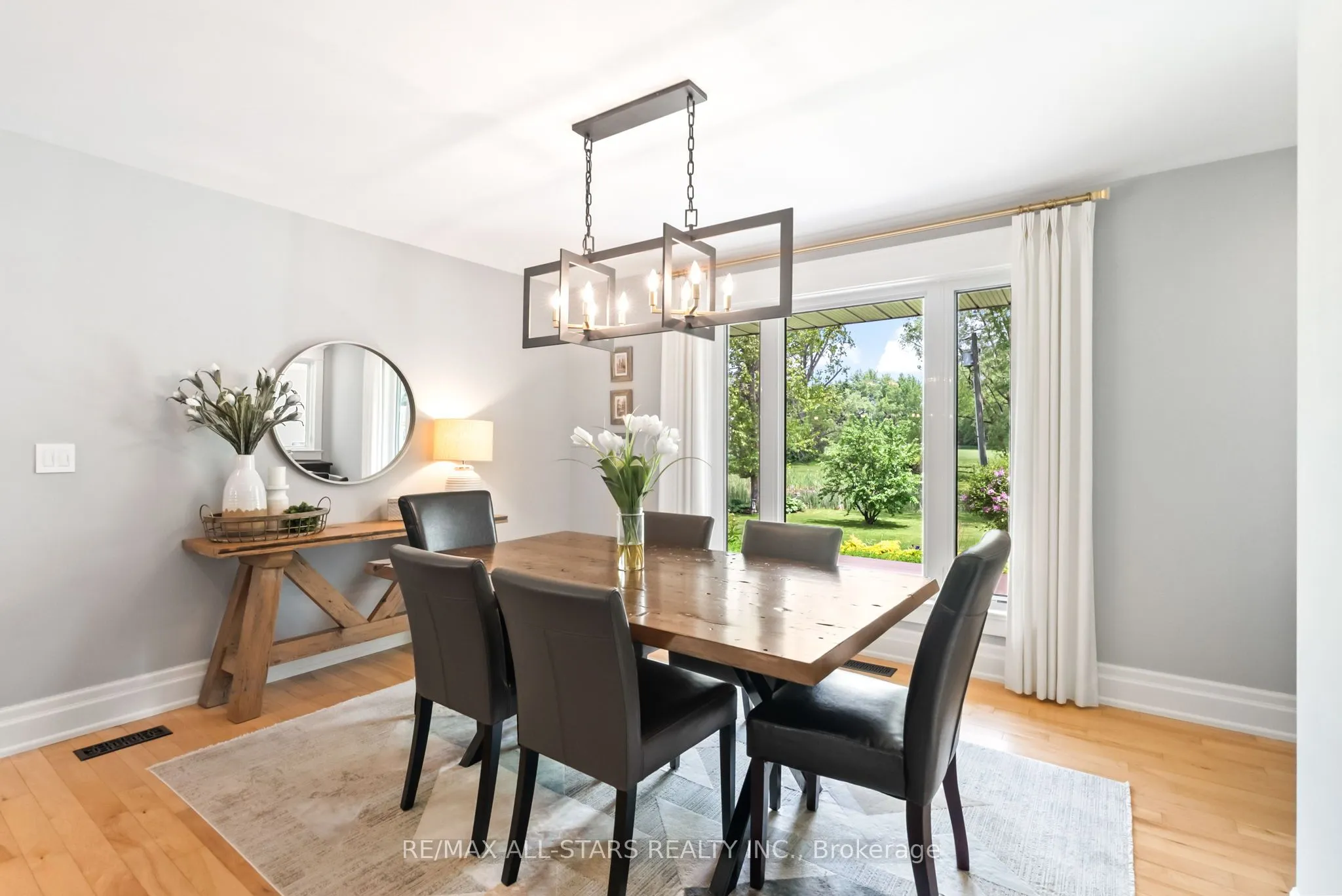 523 Davis Drive, ON L9P 1R1