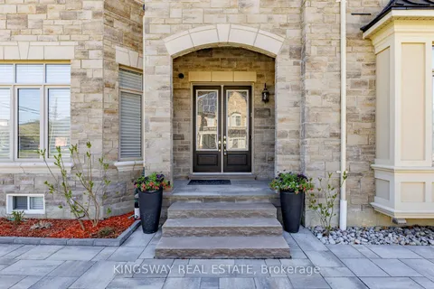 70 Bond Crescent, ON L4E 3K4