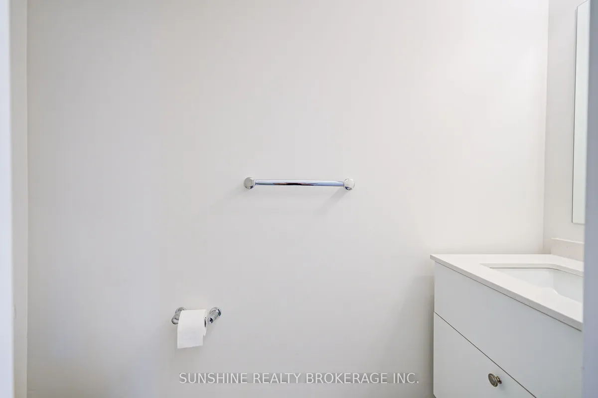 8 Mel Irving Drive, ON L3Z 4P1