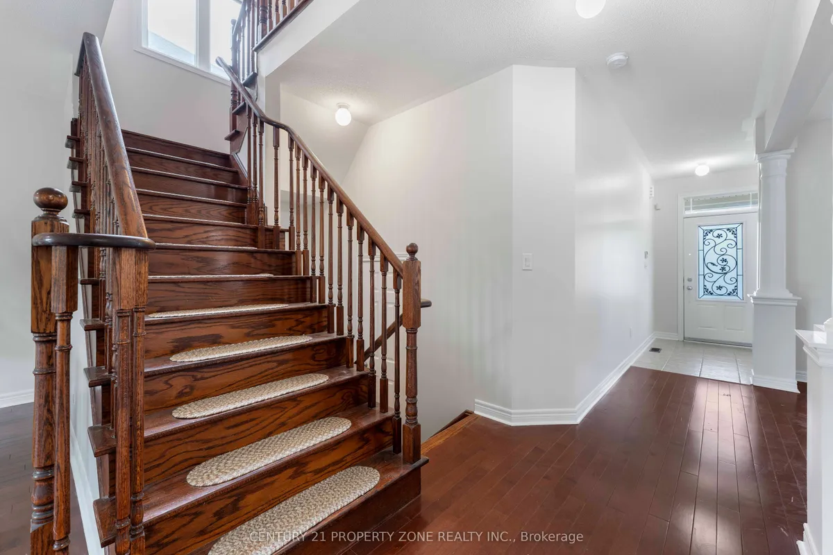 9 Booth Street, ON L3Z 0A3