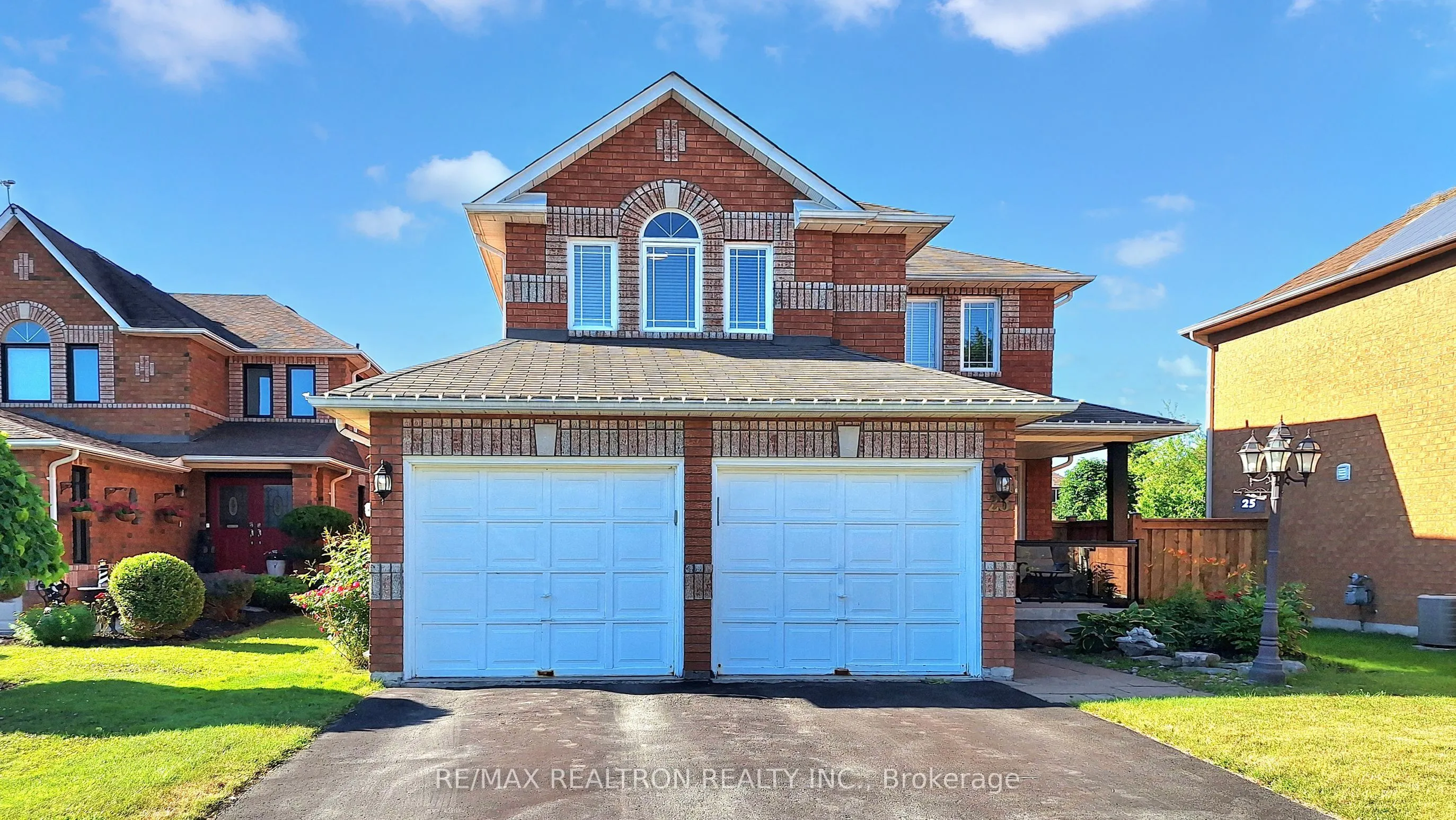 25 Rinaldo Road, ON L4P 3X8