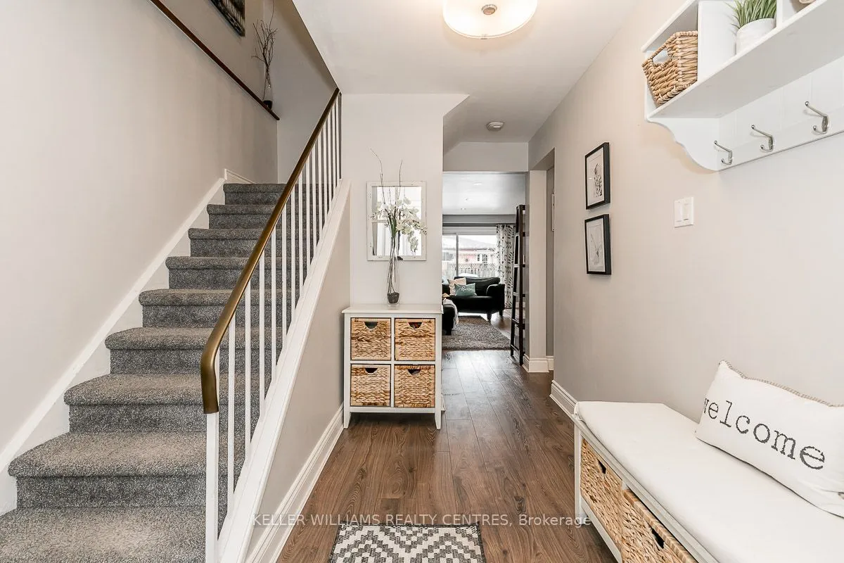 707 Jackson Court, ON L3Y 5A5