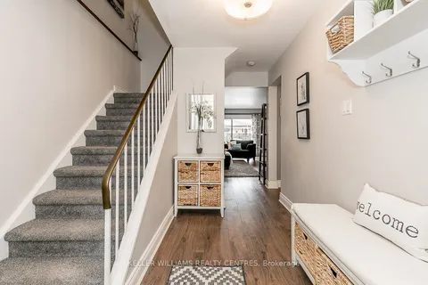 707 Jackson Court, ON L3Y 5A5