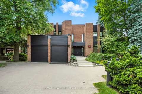 34 Prince Edward Boulevard, ON L3T 7G2