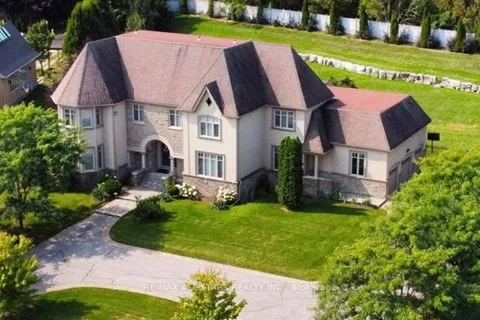 70 Richard Lovat Court, ON L0J 1C0