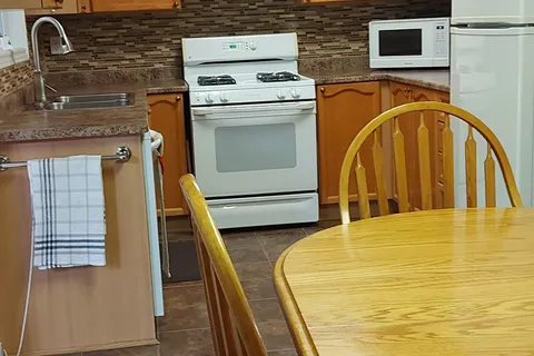 1087 Arnold Street, ON L0L 1W0