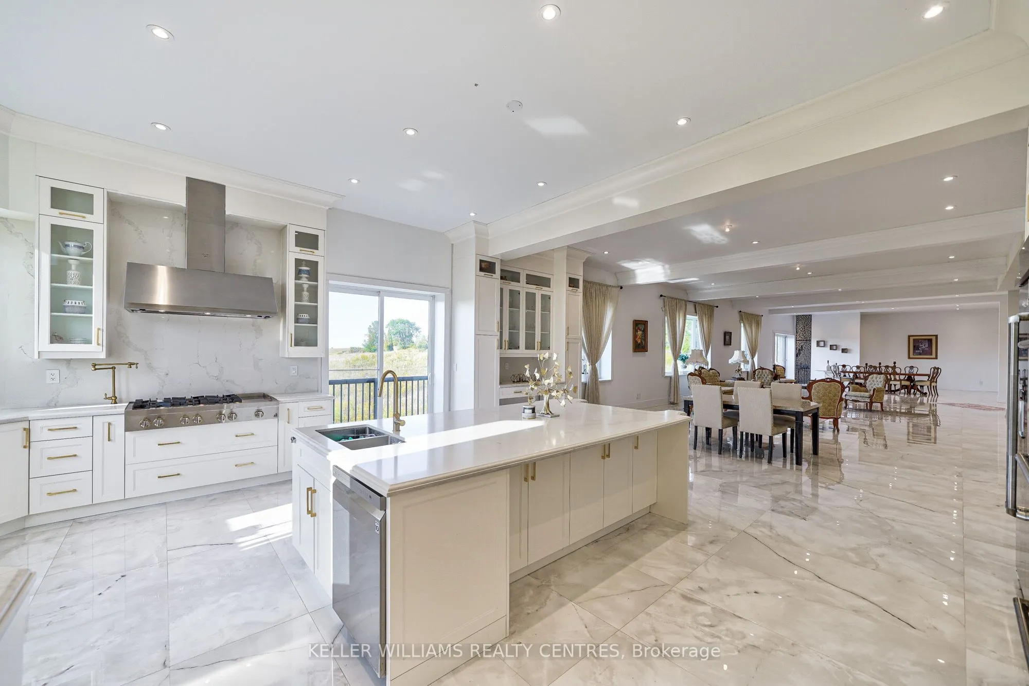 6196 Ravenshoe Road, ON L9P 1R2