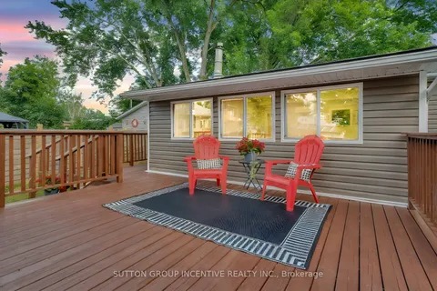 363 Hollywood Drive, ON L4P 3A2