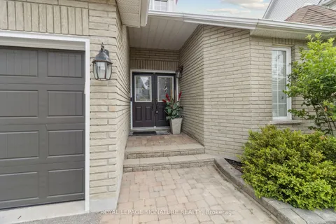 38 Royal Amber Crescent, ON L0G 1M0