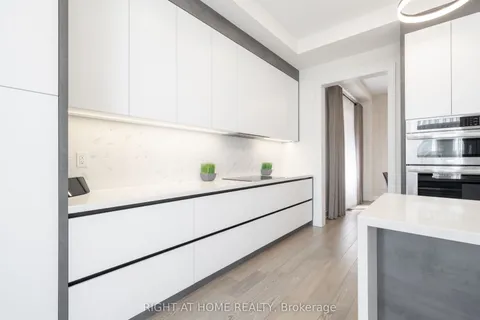 1361 Blackmore Street, ON L9S 0P3