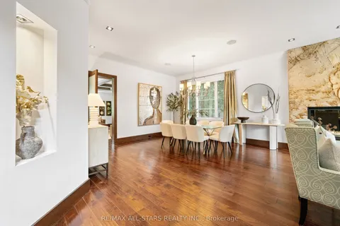 32 Wembley Avenue, ON L3R 2A9