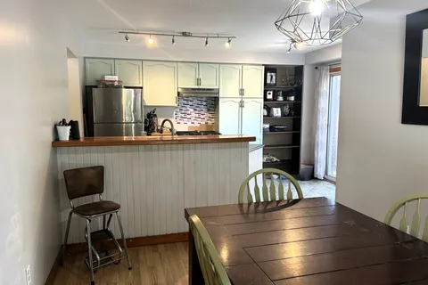 1226 Benson Street, ON L9S 1Y5