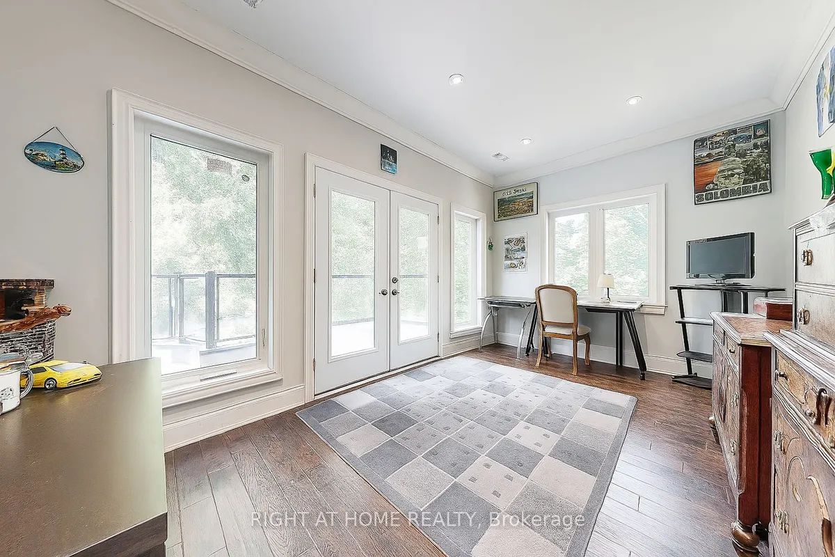 250 Church Street, ON L3P 2M7