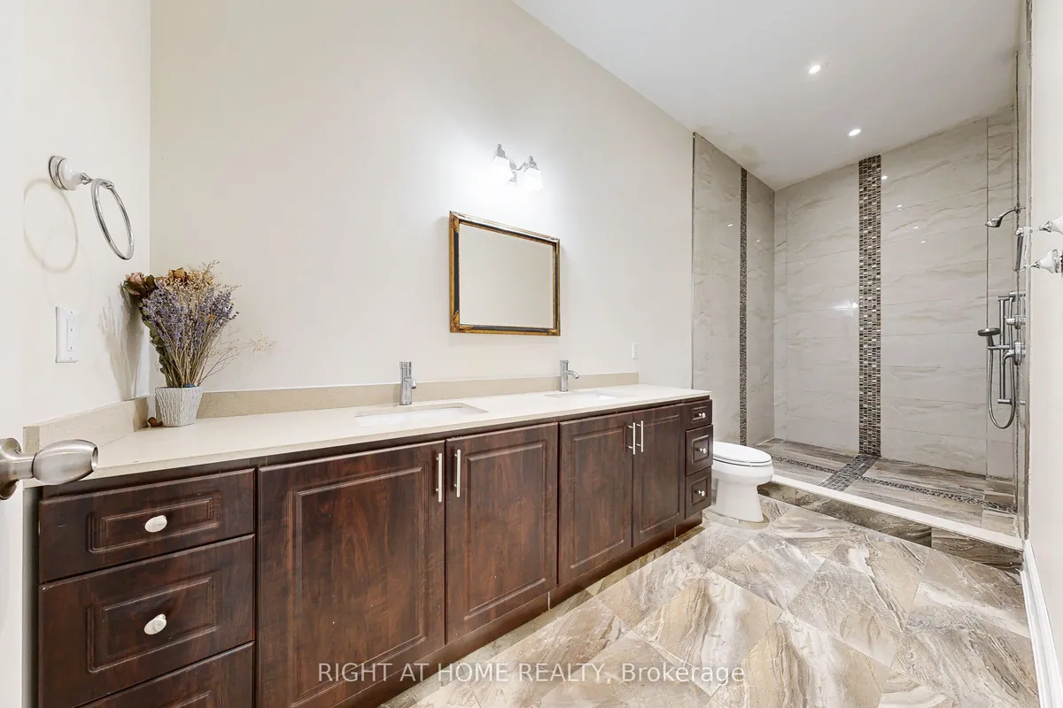 250 Church Street, ON L3P 2M7