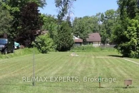 714 Chestnut Street, ON L9S 2H8