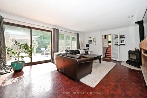 17956 Warden Avenue, ON L0G 1V0