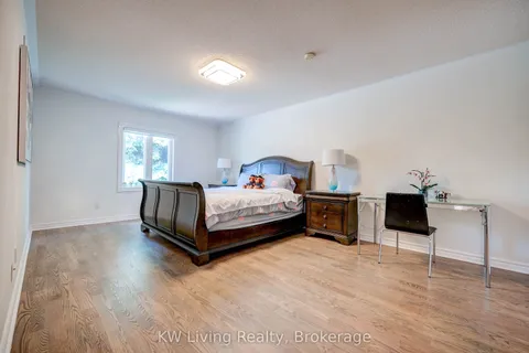 48 Brookshill Crescent, ON L4B 3J2