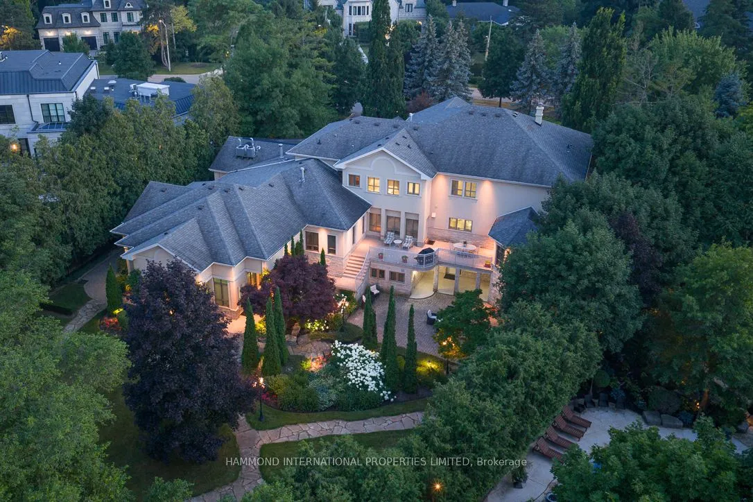 19 RIVERSIDE Boulevard, ON L4J 1H4